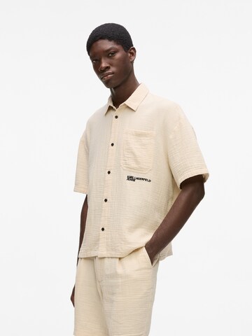 KARL LAGERFELD JEANS Comfort Fit Paita värissä beige: etupuoli