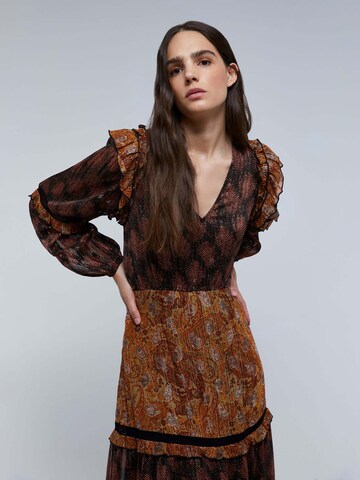 Scalpers Dress in Brown: front