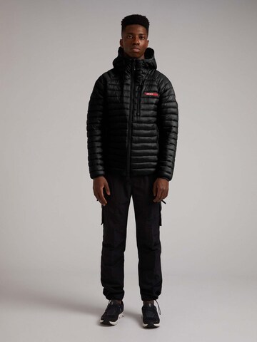 Veste outdoor ' SATEL1TE Kapuzen-Daunenjacke 2.0 ' JACK1T en noir