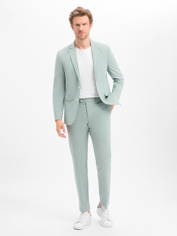 Finshley & Harding Regular Suit in Green: front