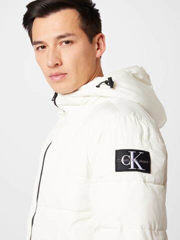 Calvin Klein Jeans Зимняя куртка в Белый