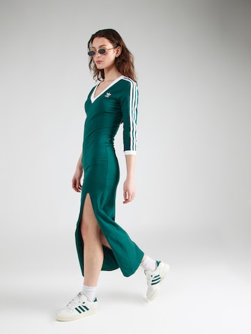 ADIDAS ORIGINALS Kleid 'Adicolor Classics' in Grün