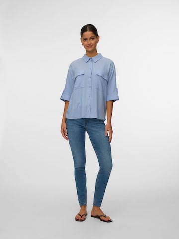 Camicia da donna 'AWRyder' di VERO MODA in blu