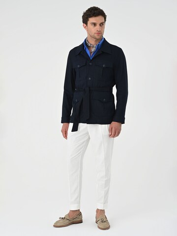 Cappotto di mezza stagione di Antioch in blu