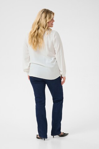 KAFFE CURVE - Blusa 'KCMolly' em branco