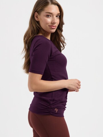 Urban Goddess Yoga & Activewear Sports Top 'Kami Yoga Tee' in Purple