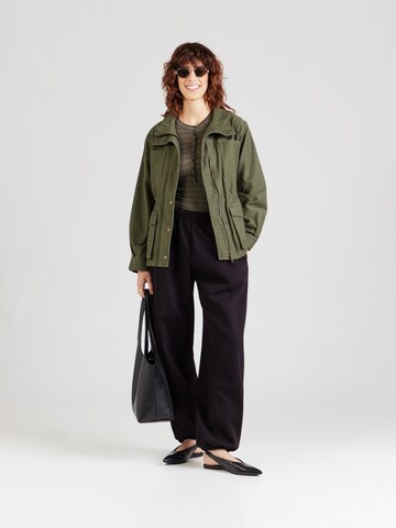 Tapered Pantaloni 'Ginny' di WEEKDAY in nero