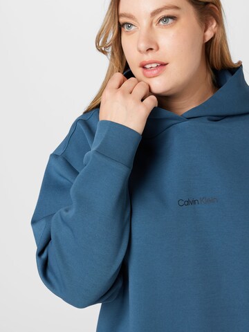 Calvin Klein Curve Sweatshirt i blå