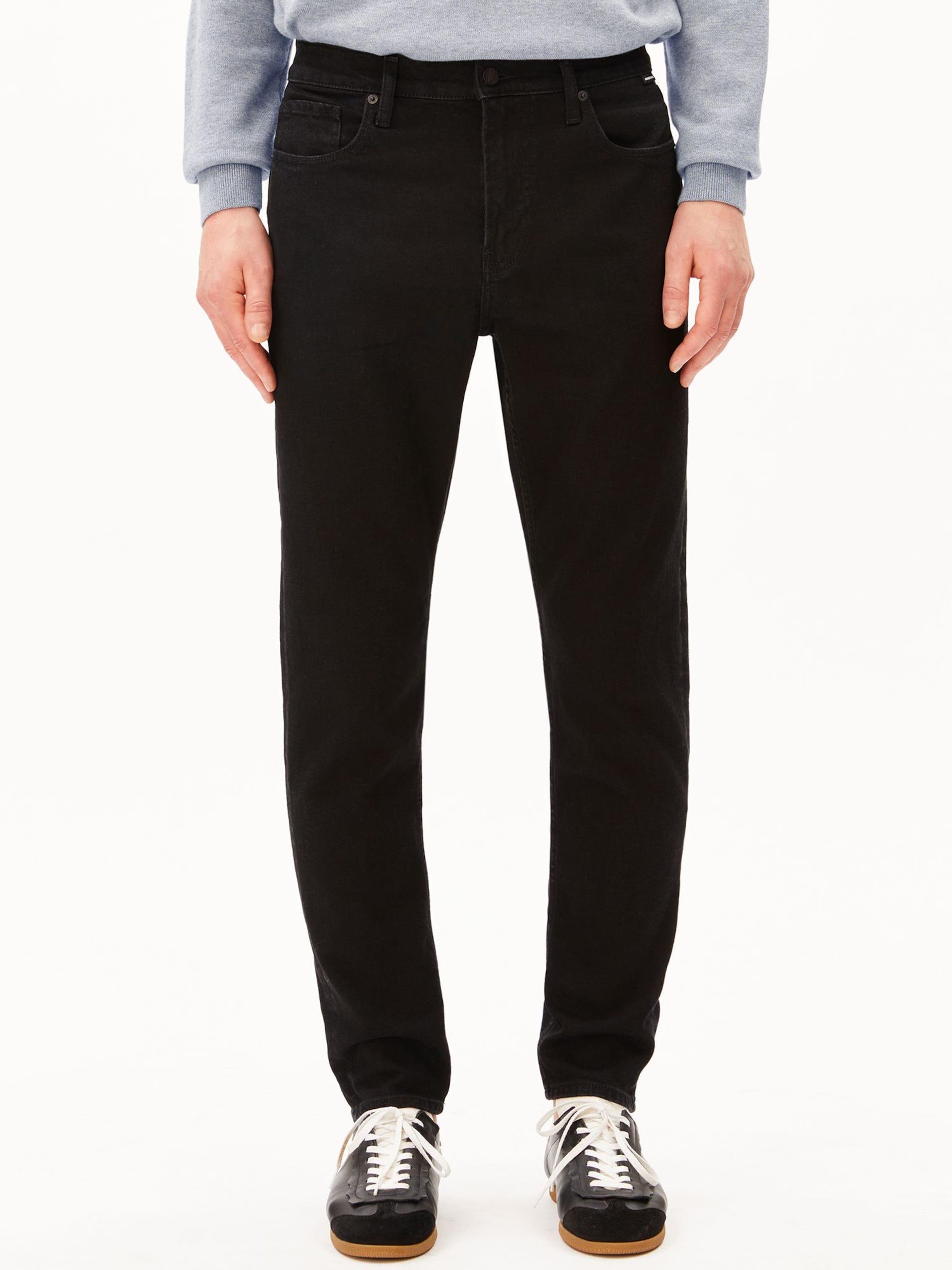 ARMEDANGELS Regular Jeans in Black: front