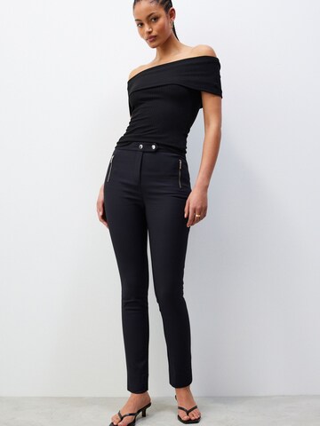 Next - Skinny Pantalón en negro
