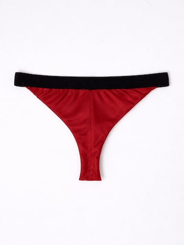Slip 'Invisible' HACOY en rouge