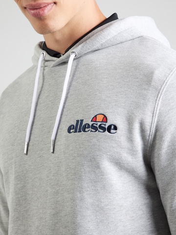 ELLESSE Regular Fit Sweatshirt 'Primero' in Grau
