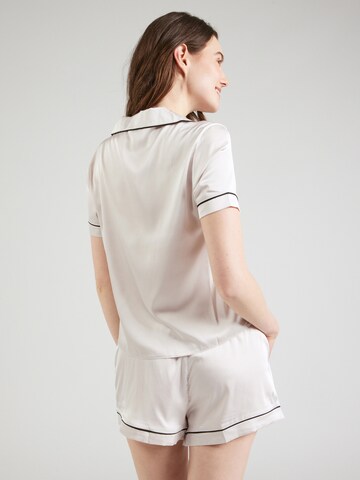 Shorty di Boux Avenue in bianco