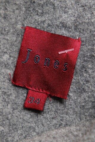 JONES Jacket & Coat in XS in Grey