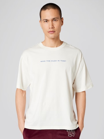 ABOUT YOU x Dardan - Camiseta 'Joe' en blanco