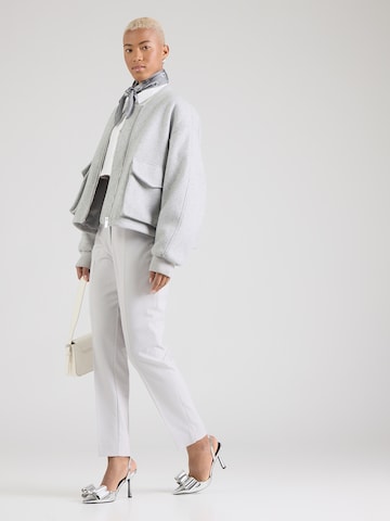 MORE & MORE - Slimfit Pantalón de pinzas 'Hedy' en gris