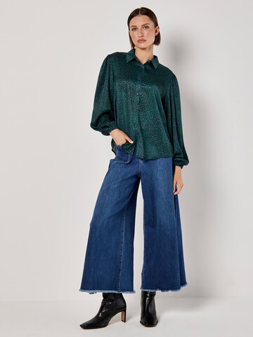 Chemisier Apricot en vert
