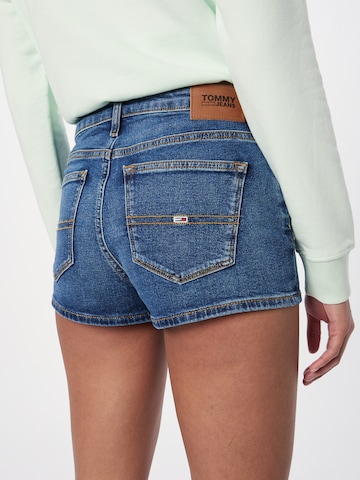 Tommy Jeans Skinny Shorts 'NORA' in Blau