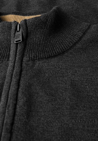 Street One MEN Strickjacke in Grau