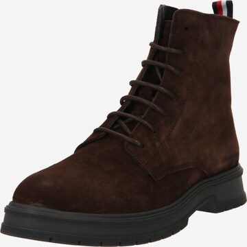 Boots stringati di TOMMY HILFIGER in marrone: frontale