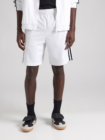 ADIDAS ORIGINALS Regular Byxa 'Firebird' i vit: framsida