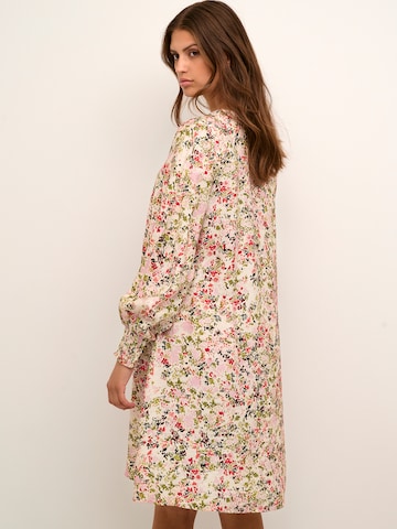 Robe 'Johanna' Kaffe en rose