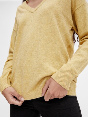 Pull-over 'Thess' OBJECT en jaune