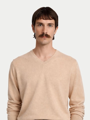 GOBI Cashmere - Jersey 'Men's Essential Cashmere V-Neck Sweater' en beige