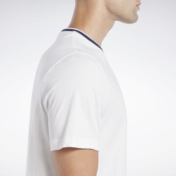 Reebok - Camiseta funcional en blanco