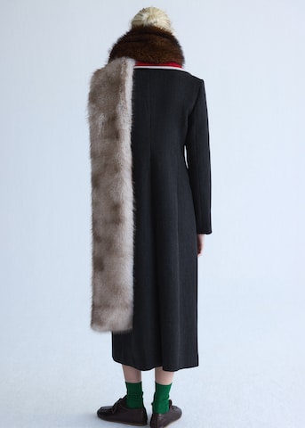 MANGO Between-seasons coat in Black