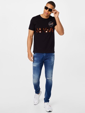 T-Shirt 'NASA' ALPHA INDUSTRIES en noir