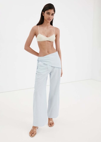 MANGO Baggy Pants in Blue: front