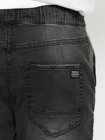 KOROSHI Regular Jeans in Zwart