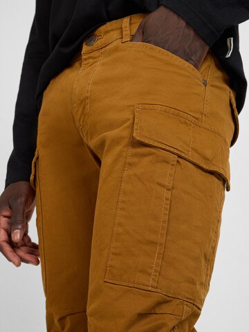 yazubi Slim fit Cargo Pants 'Jayden' in Beige