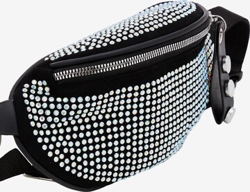 NAEMI Fanny Pack in Silver
