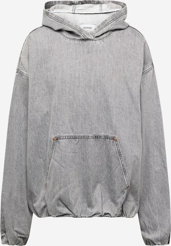 Sweat-shirt 'Altadena' WEEKDAY en gris : devant