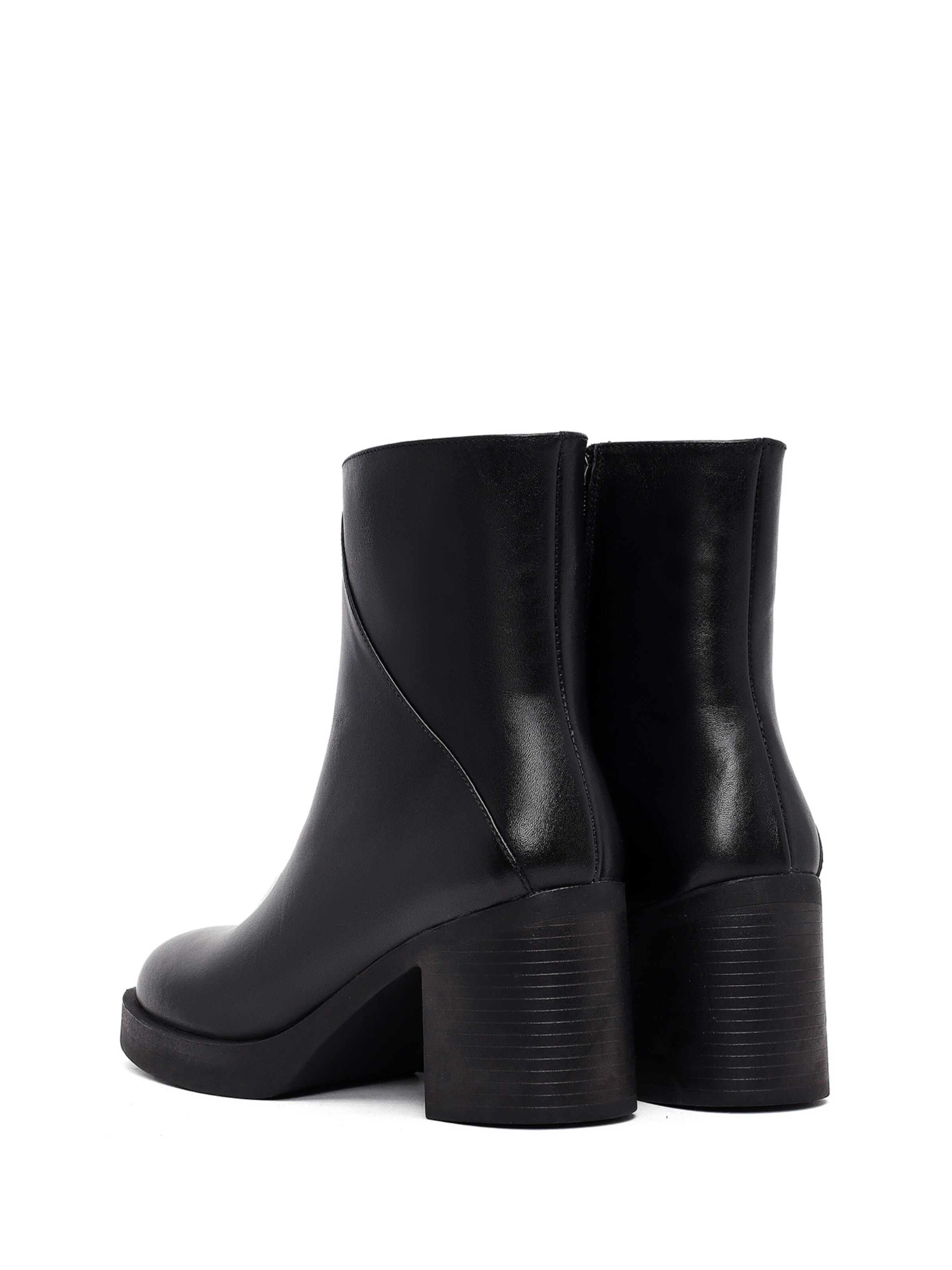 Stivaletto di Derimod in nero