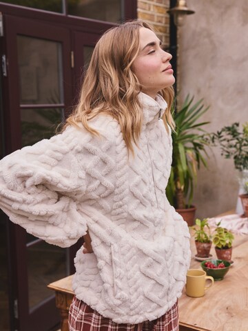 Next Neulepaita värissä beige