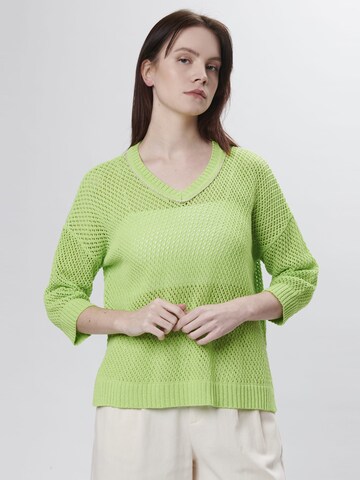 Influencer Sweater in Green: front
