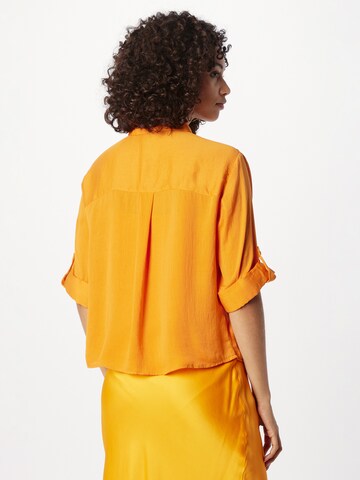 VERO MODA - Blusa 'Fabiana' em laranja