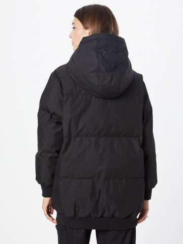 Wemoto Winter Jacket 'Sara' in Black