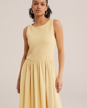 WE Fashion Šaty – žlutá