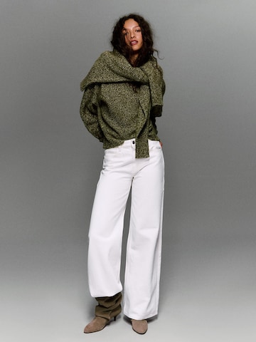 Wide leg Jeans de la Bershka pe bej