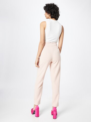 Regular Pantaloni de la Nasty Gal pe roz