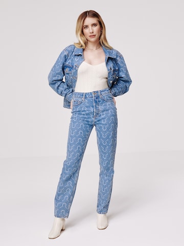 Daahls by Emma Roberts exclusively for ABOUT YOU - Camisa body 'Beyond' em bege