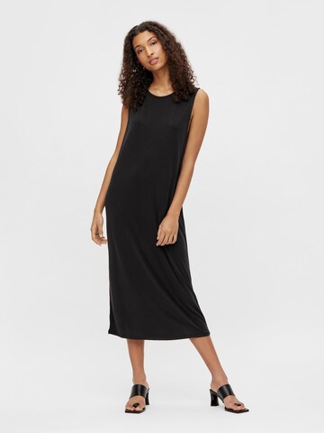 Rochie 'Annie' de la OBJECT pe negru