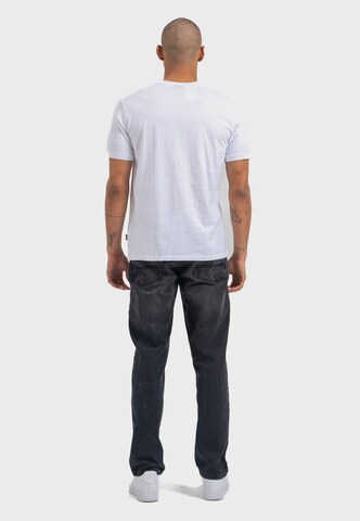 Oldskull Shirt 'Wrldvibe Adventure Van' in White