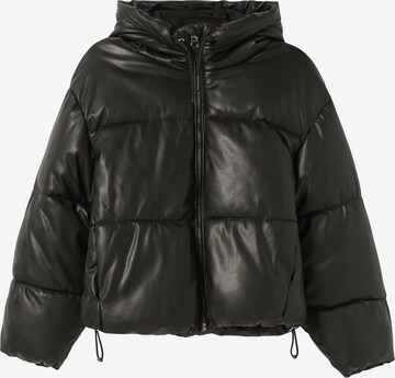 Bershka Winterjacke in Schwarz: predná strana