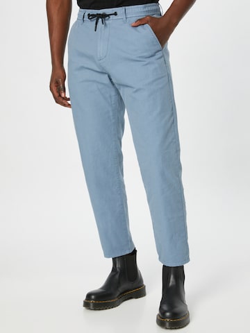 ESPRIT - Loosefit Pantalón chino en azul: frente