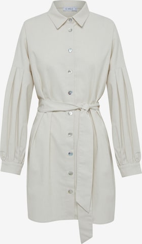 St MRLO Shirt Dress in White: front